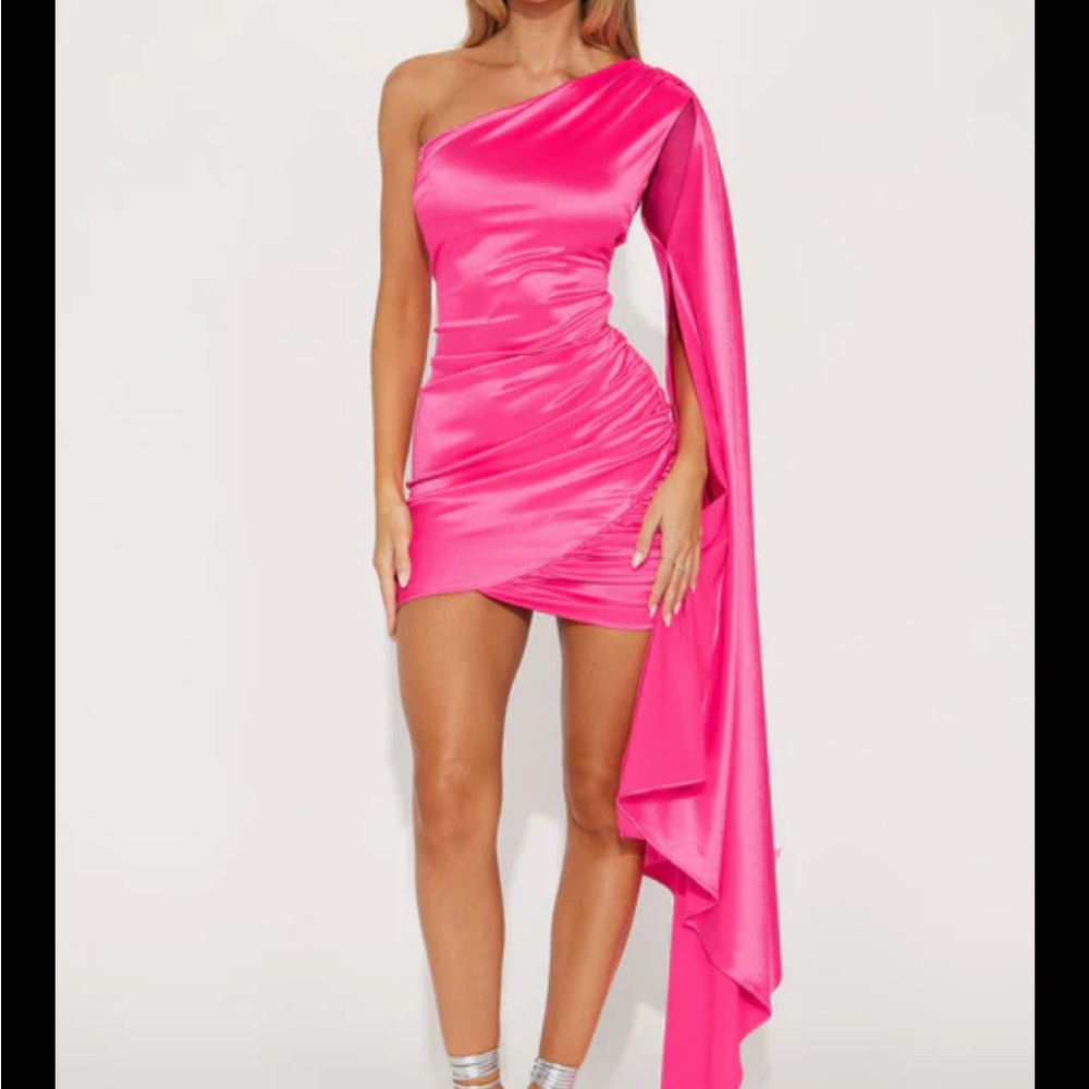 Fashion Nova Vibrant Pink One-Shoulder Dress
